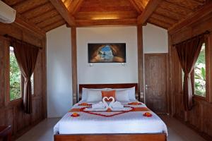 Gallery image of Blue Harbor Beachfront Villas & Resto in Nusa Penida