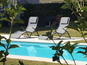 The swimming pool at or close to Mairhof