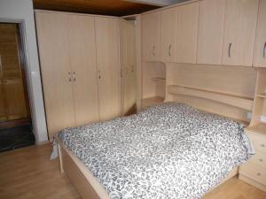 Ένα ή περισσότερα κρεβάτια σε δωμάτιο στο Relais de la diligence