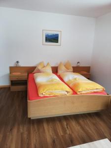 Кровать или кровати в номере Wastlhof