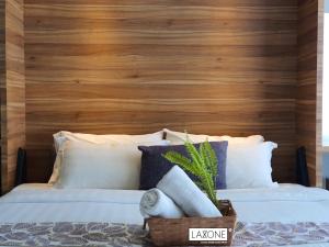 Katil atau katil-katil dalam bilik di Aeropod Sovo Studio - Laxzone Suite