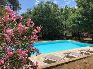 Fotografie z fotogalerie ubytování Le Clos des Cigales v destinaci Roussillon + 59 fotografií