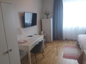 TV a/nebo společenská místnost v ubytování Nurmbergi Maja