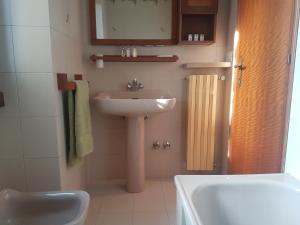 Koupelna v ubytování Al Piccolo Borgo Antico + 25 fotografií