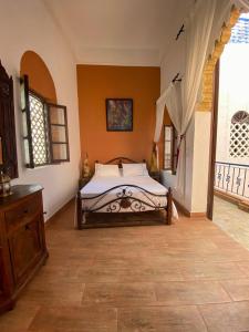 Letto o letti in una camera di Riad Jbara