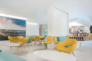Posezení v ubytování KAKTUS Hotel Benikaktus