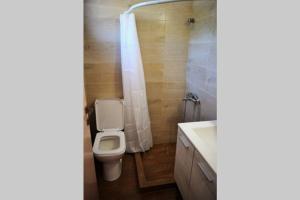 Ванная комната в Meltemi Appartment