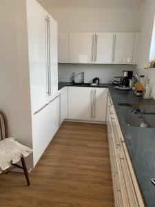 Kuchnia lub aneks kuchenny w obiekcie Nefer, Haus