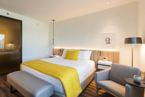 Shashi Hotel Mountain View Palo Alto客房内的一张或多张床位