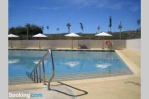 Bazén v ubytovaní Apartamento en Urb. Las Margas Golf (piscina) alebo v jeho blízkosti