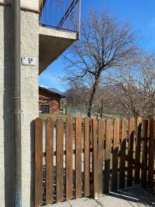 Balkón alebo terasa v ubytovaní Alta Valle Intelvi LA MARINELLA