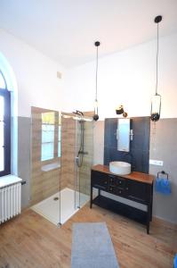 Ένα μπάνιο στο Smukkegård - historisch Wohnen im modernen Ambiente
