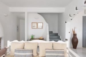 Voodi või voodid majutusasutuse Villa Mira Paros - Luxury Suites toas