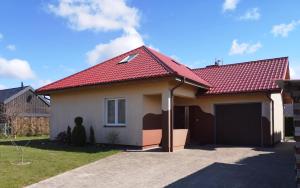 Gallery image of SlowHouse - dom z własną sauną! in Kopalino