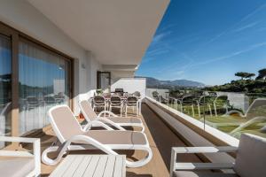 En balkong eller terrass på 3BR Luxury Frontline Golf Elegant Corner apartment