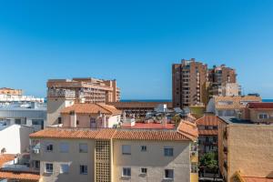 Fotografia z galérie ubytovania New Modern 3BR with terrace in Fuengirola Centre v destinácii Fuengirola
