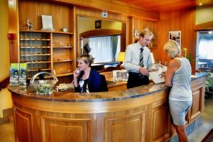 Hosté ubytování Albergo Miramonti + 34 fotografií