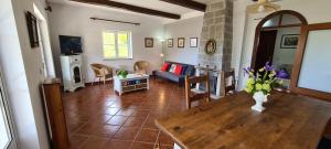 Χώρος καθιστικού στο Casa na Serra, Sabugueiro