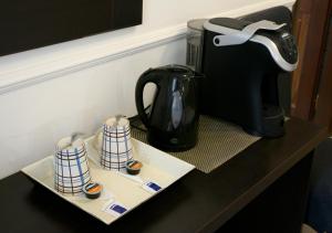 Tetera y cafetera en GH Colosseum 39 fotos más