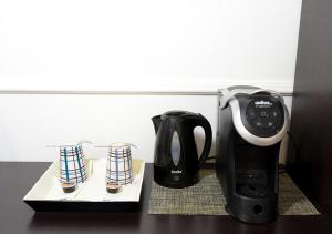 Tetera y cafetera en GH Colosseum