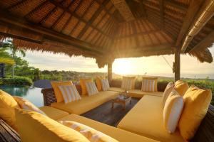 Hidden Hills Villas - Small Luxury Hotels of The World的休息区