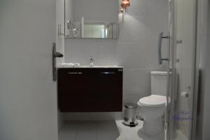 Vonios kambarys apgyvendinimo įstaigoje GLARENTZA