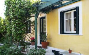 Gallery image of Garden House in Corfu in Corfu Town