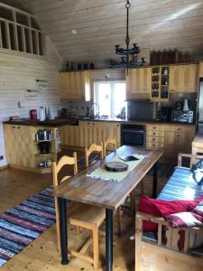 Kuchyň nebo kuchyňský kout v ubytování Sävekulla 207 "Brygghuset" + 16 fotografií
