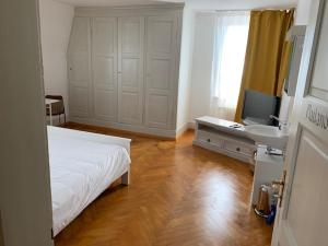 Gallery image of Guest House Dieci allo Zoo in Zurich
