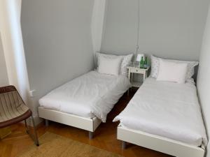 Ein Bett oder Betten in einem Zimmer der Unterkunft Guest House Dieci allo Zoo