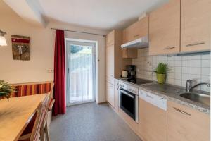 Kuchyň nebo kuchyňský kout v ubytování Ferienwohnung Valentina