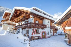 Fotografie z fotogalerie ubytování Haus Erbhof v Söldenu
