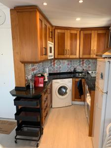 Kuchnia lub aneks kuchenny w obiekcie Balcón de Estepona