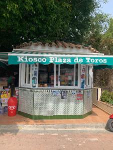 Certyfikat, podpis lub inny dokument wystawiony w obiekcie Balcón de Estepona
