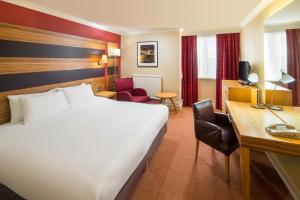 Postel nebo postele na pokoji v ubytování Crowne Plaza Chester by IHG
