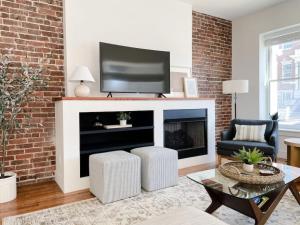Historic 1900s Townhome with a Modern Flair