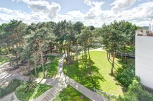 Vonkajšia záhrada v ubytovaní Dom & House - Apartamenty Nadmorski Dwór