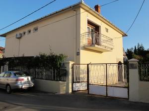 Budova, v ktorej sa apartmán nachádza
