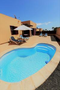 The swimming pool at or close to Fuerteventura Sol Deluxe Villas