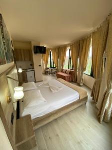 Postel nebo postele na pokoji v ubytování Guesthouse Liamra