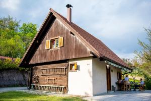 Budova, v ktorej sa dom na vidieku nachádza