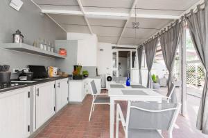 Kuchyňa alebo kuchynka v ubytovaní La Casa del Viaggiatore