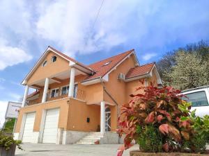 Gallery image of Hillside in Oradea