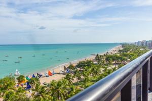 Galería fotográfica de APARTAMENTO DE ALTO PADRÃO NA ORLA DE PAJUÇARA en Maceió