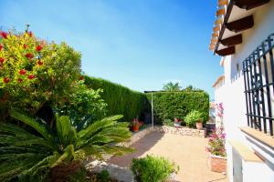 Fotografie z fotogalerie ubytování Monte Pego IH v destinaci Ráfol de Almunia + 12 fotografií