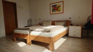 
Ein Bett oder Betten in einem Zimmer der Unterkunft Appartement Charlotte
