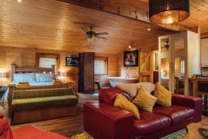 Gallery image of Donard Shadow Lodge in Newcastle