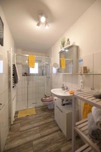 Kylpyhuone majoituspaikassa Ferienhof Neukirchinger
