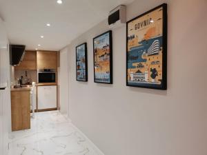 Kuchyňa alebo kuchynka v ubytovaní Apartament Strzyza Castle - Definicja Luksusu