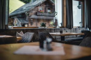 Istumisnurk majutusasutuses Hotel Landhaus Neumayr